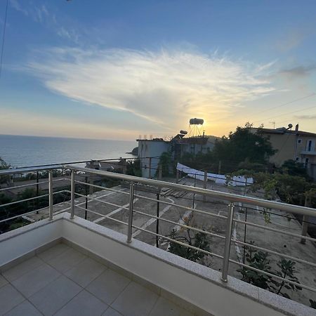 Tasos Rooms Himarë Exterior foto