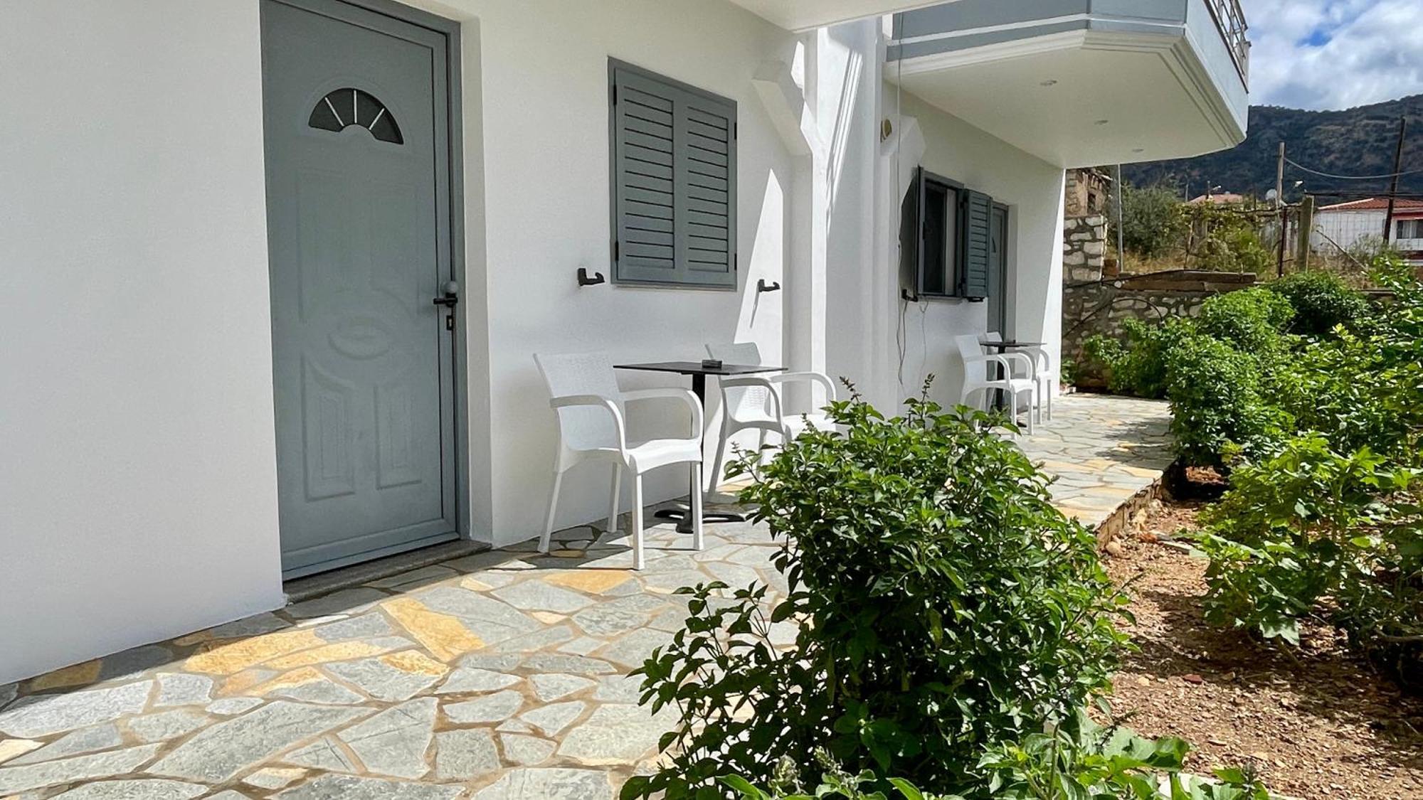 Tasos Rooms Himarë Exterior foto